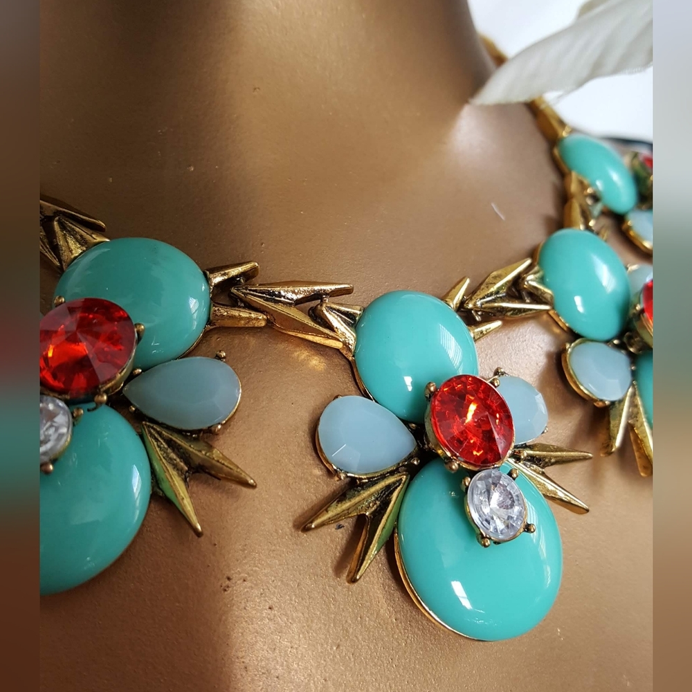 Multi-color Statement Chocker - Picture 6 of 6